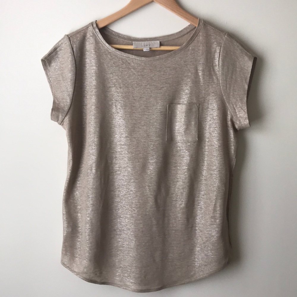 LOFT linen tee. Size medium